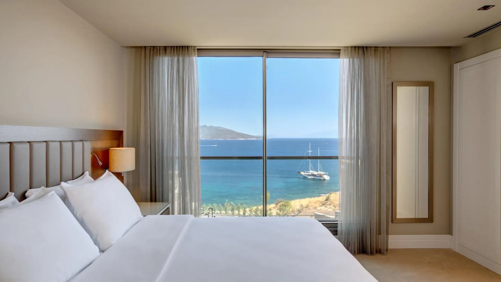 Caresse, A Luxury Collection Resort & Spa, Bodrum Битез Турция